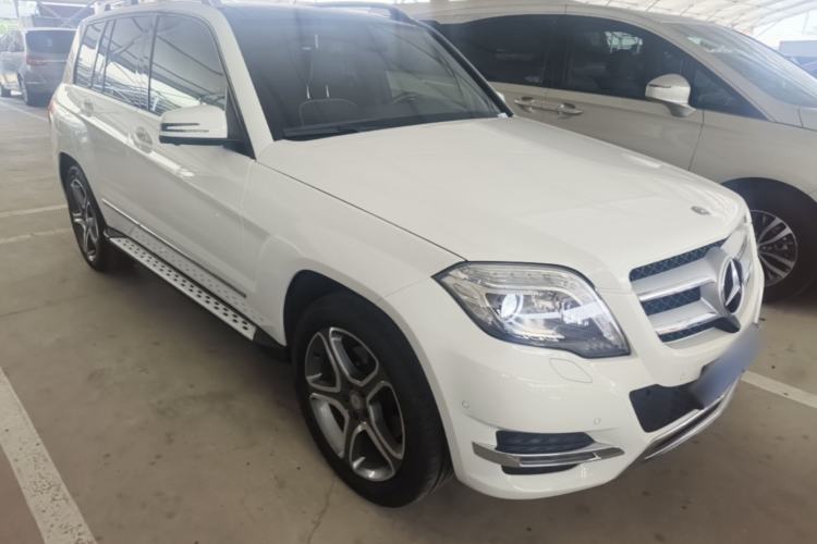 Used Mercedes-Benz GLK-Class 2013 Facelift GLK 300 4MATIC Luxury Edition Front Right 45 Deg