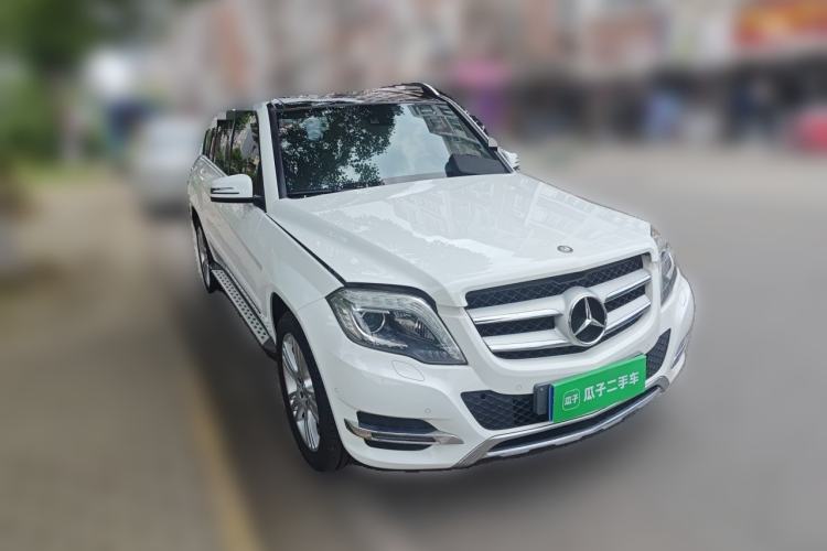 Used Mercedes-Benz GLK-Class 2013 GLK 300 4MATIC Fashion Model Front Right 45 Deg
