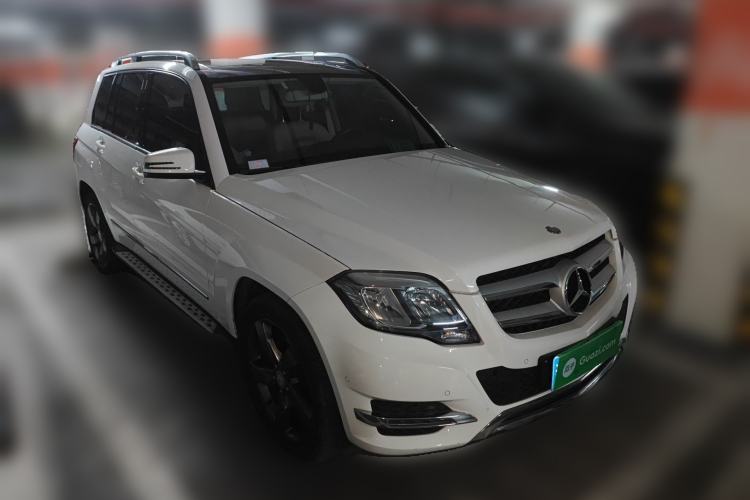 Used Mercedes-Benz GLK-Class 2013 GLK 300 4MATIC Dynamic Sunroof Model Front Right 45 Deg