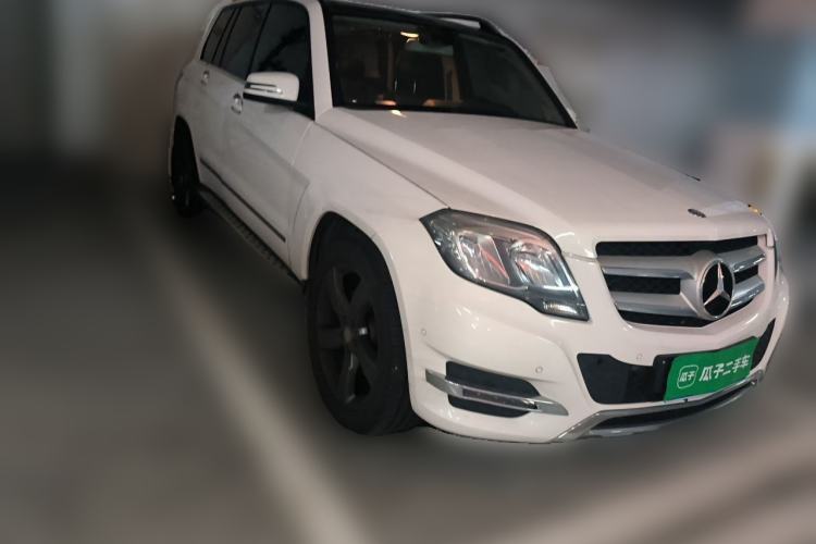 Used Mercedes-Benz GLK-Class 2013 GLK 300 4MATIC Dynamic Sunroof Model Front Right 45 Deg