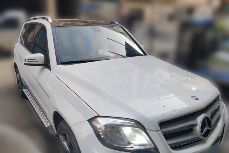 Used Mercedes-Benz GLK-Class 2013 GLK 300 4MATIC Dynamic Sunroof Model Front Right 45 Deg