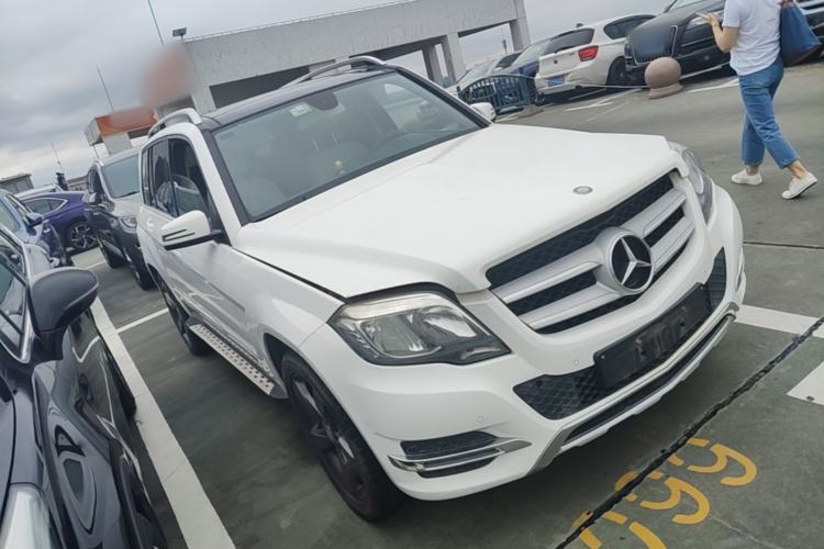 Used Mercedes-Benz GLK-Class 2013 GLK 300 4MATIC Dynamic Sunroof Model Front Right 45 Deg