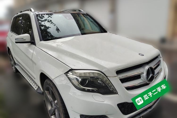 Used Mercedes-Benz GLK-Class 2013 Facelift GLK 300 4MATIC Fashion Edition Front Right 45 Deg