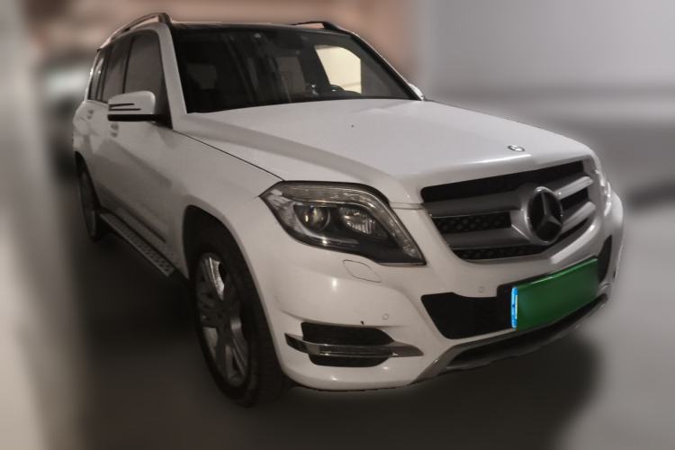 Used Mercedes-Benz GLK-Class 2013 GLK 300 4MATIC Fashion Model Front Right 45 Deg