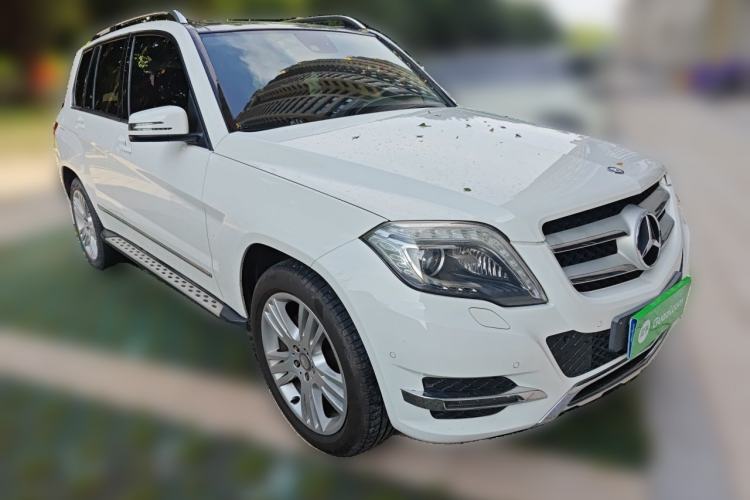 Used Mercedes-Benz GLK-Class 2013 GLK 300 4MATIC Fashion Model Front Right 45 Deg