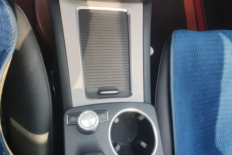 Used Mercedes-Benz GLK-Class 2013 GLK 300 4MATIC Luxury Model Gear Lever