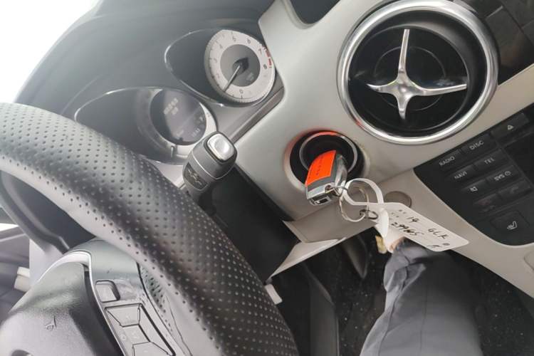 Used Mercedes-Benz GLK-Class 2013 GLK 300 4MATIC Dynamic Sunroof Model Gear Lever