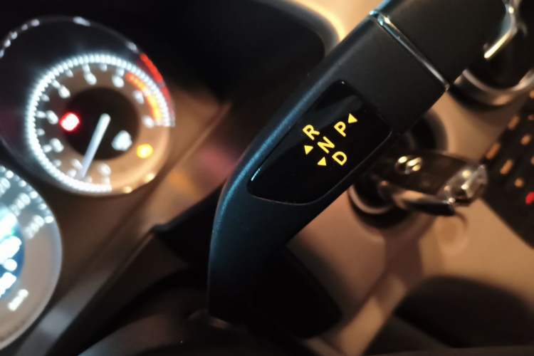 Used Mercedes-Benz GLK-Class 2013 GLK 300 4MATIC Fashion Model Gear Lever