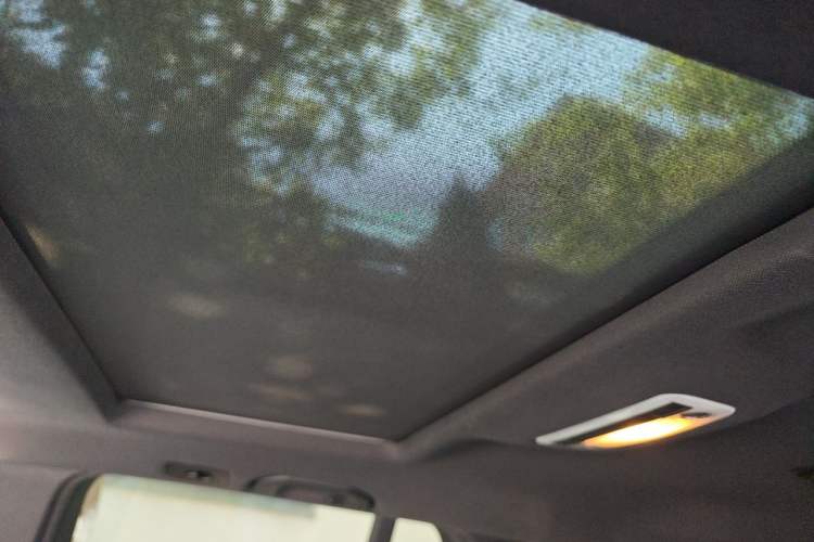 Used Mercedes-Benz GLK-Class 2013 Facelift GLK 300 4MATIC Luxury Edition Headliner