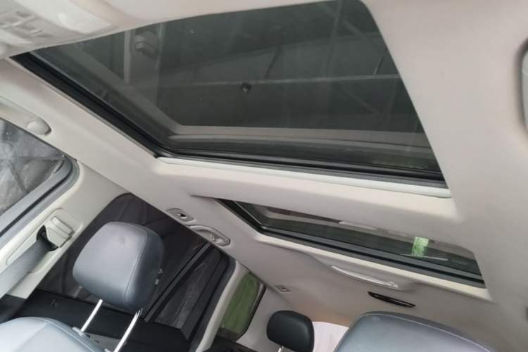 Used Mercedes-Benz GLK-Class 2013 GLK 300 4MATIC Dynamic Sunroof Model Headliner