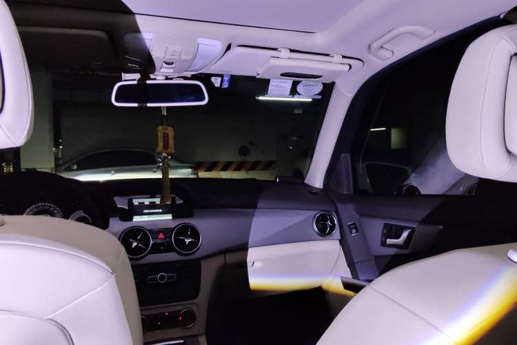 Used Mercedes-Benz GLK-Class 2013 GLK 300 4MATIC Luxury Model Headliner