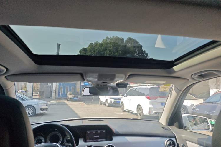 Used Mercedes-Benz GLK-Class 2013 GLK 300 4MATIC Dynamic Sunroof Model Headliner