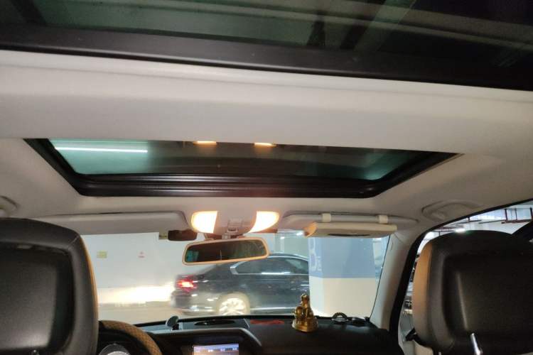 Used Mercedes-Benz GLK-Class 2013 GLK 300 4MATIC Dynamic Sunroof Model Headliner