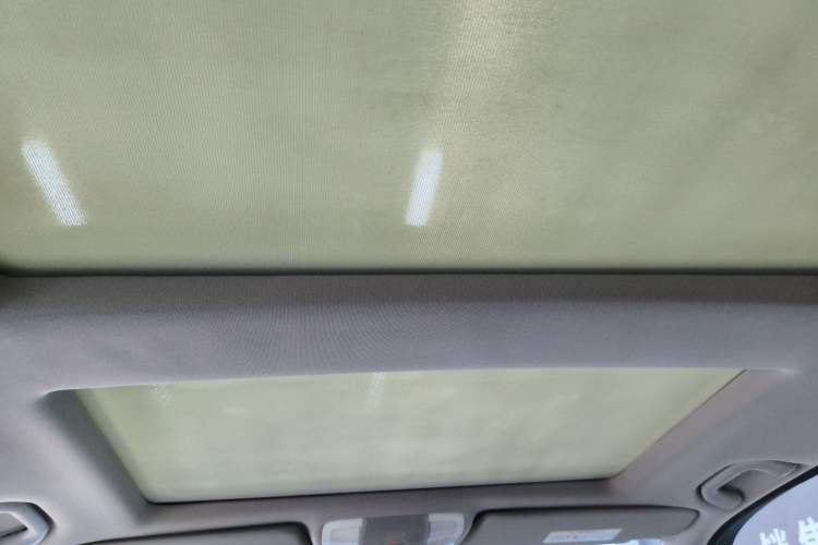 Used Mercedes-Benz GLK-Class 2013 Facelift GLK 300 4MATIC Fashion Edition Headliner