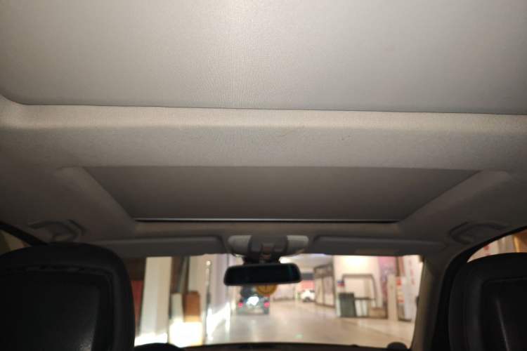 Used Mercedes-Benz GLK-Class 2013 GLK 300 4MATIC Dynamic Sunroof Model Headliner