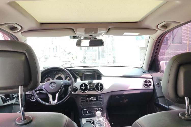 Used Mercedes-Benz GLK-Class 2013 GLK 300 4MATIC Dynamic Sunroof Model Headliner
