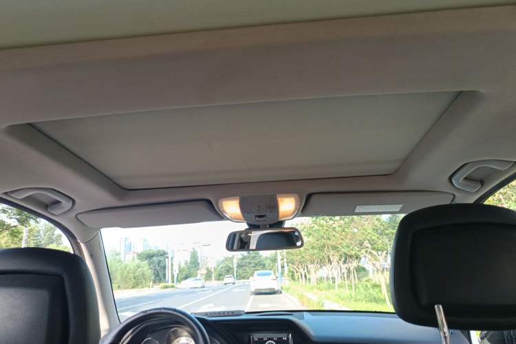 Used Mercedes-Benz GLK-Class 2013 GLK 300 4MATIC Dynamic Sunroof Model Headliner