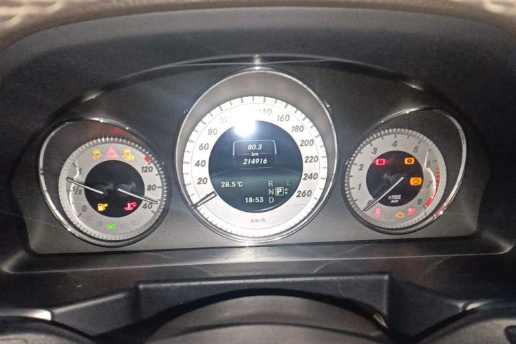 Used Mercedes-Benz GLK-Class 2013 GLK 300 4MATIC Dynamic Edition Instrument Cluster