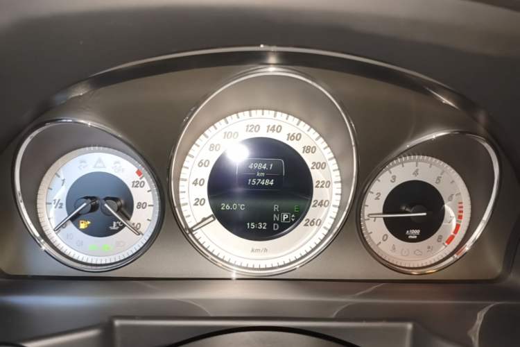 Used Mercedes-Benz GLK-Class 2013 Facelift GLK 300 4MATIC Fashion Edition Instrument Cluster