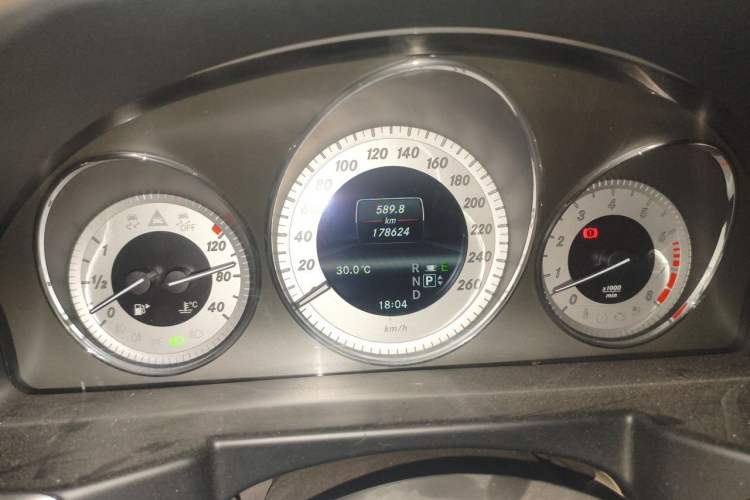 Used Mercedes-Benz GLK-Class 2013 GLK 300 4MATIC Dynamic Edition Instrument Cluster