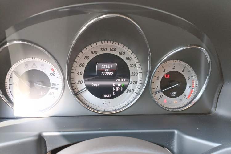 Used Mercedes-Benz GLK-Class 2013 GLK 300 4MATIC Dynamic Edition Instrument Cluster