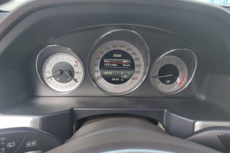 Used Mercedes-Benz GLK-Class 2013 Facelift GLK 300 4MATIC Fashion Edition Instrument Cluster
