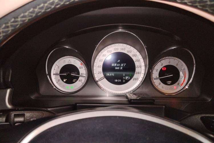 Used Mercedes-Benz GLK-Class 2013 GLK 300 4MATIC Dynamic Sunroof Model Instrument Cluster