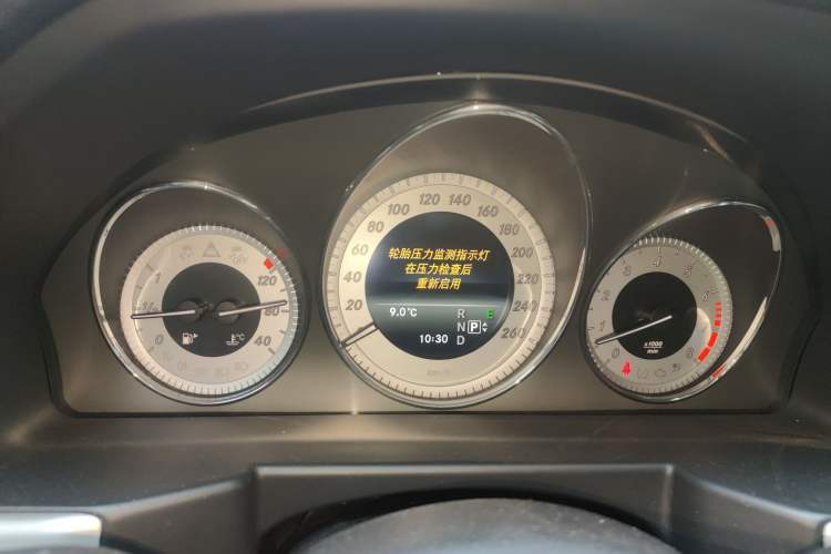 Used Mercedes-Benz GLK-Class 2013 GLK 300 4MATIC Dynamic Sunroof Model Instrument Cluster