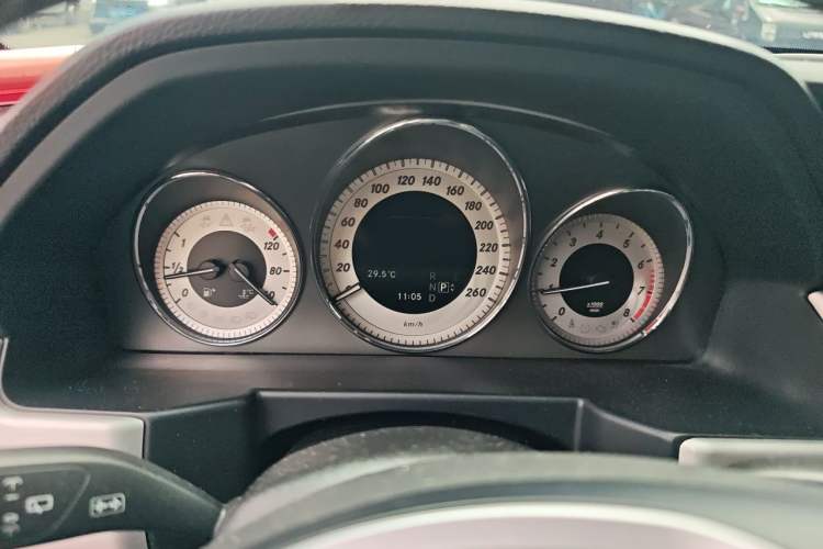 Used Mercedes-Benz GLK-Class 2013 Facelift GLK 300 4MATIC Fashion Edition Instrument Cluster