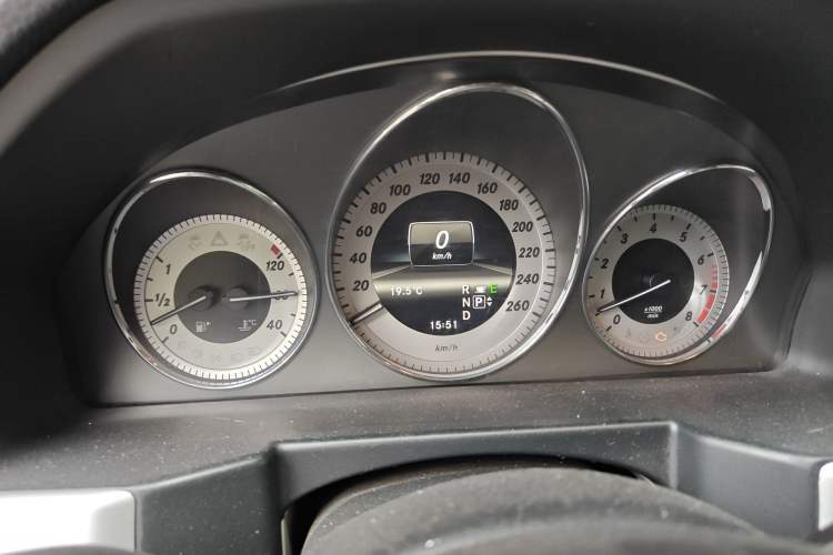 Used Mercedes-Benz GLK-Class 2013 GLK 300 4MATIC Fashion Model Instrument Cluster