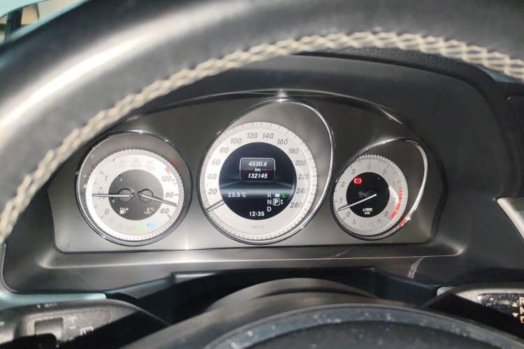 Used Mercedes-Benz GLK-Class 2013 GLK 300 4MATIC Dynamic Edition Instrument Cluster