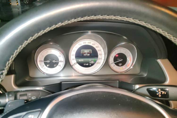 Used Mercedes-Benz GLK-Class 2013 GLK 300 4MATIC Dynamic Sunroof Model Instrument Cluster