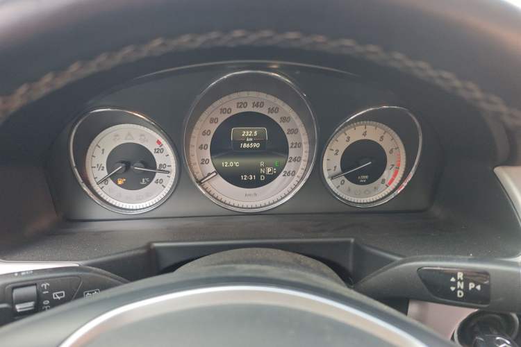 Used Mercedes-Benz GLK-Class 2013 GLK 300 4MATIC Dynamic Sunroof Model Instrument Cluster