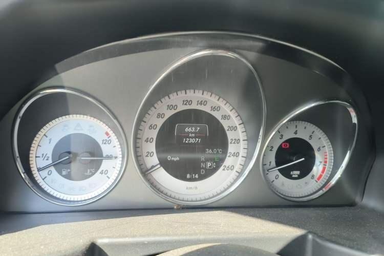 Used Mercedes-Benz GLK-Class 2013 GLK 300 4MATIC Fashion Model Instrument Cluster