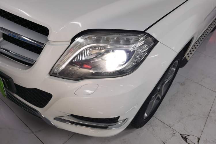 Used Mercedes-Benz GLK-Class 2013 Facelift GLK 300 4MATIC Luxury Edition Left Front Headlight