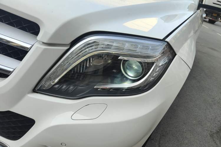 Used Mercedes-Benz GLK-Class 2013 Facelift GLK 300 4MATIC Luxury Edition Left Front Headlight