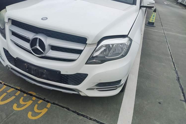 Used Mercedes-Benz GLK-Class 2013 GLK 300 4MATIC Dynamic Sunroof Model Left Front Headlight
