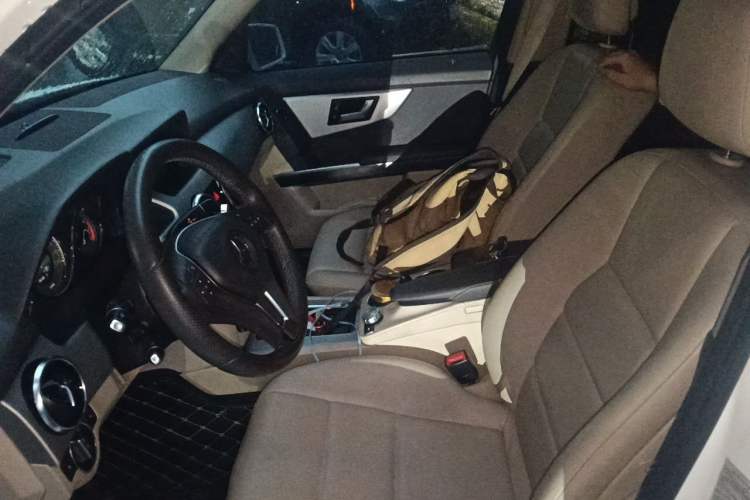 Used Mercedes-Benz GLK-Class 2013 GLK 300 4MATIC Dynamic Edition Left Front Seat