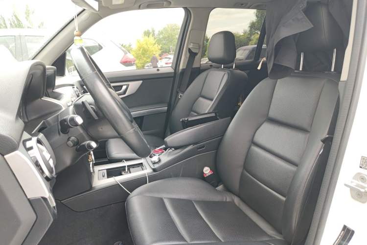 Used Mercedes-Benz GLK-Class 2013 GLK 300 4MATIC Dynamic Edition Left Front Seat