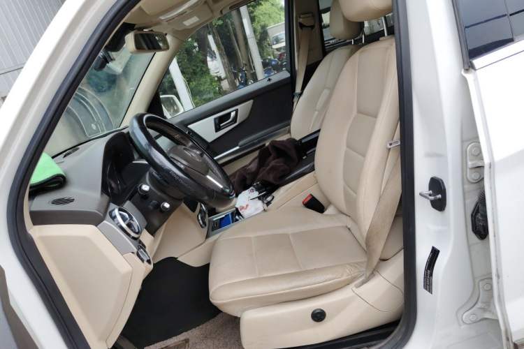 Used Mercedes-Benz GLK-Class 2013 GLK 300 4MATIC Dynamic Sunroof Model Left Front Seat