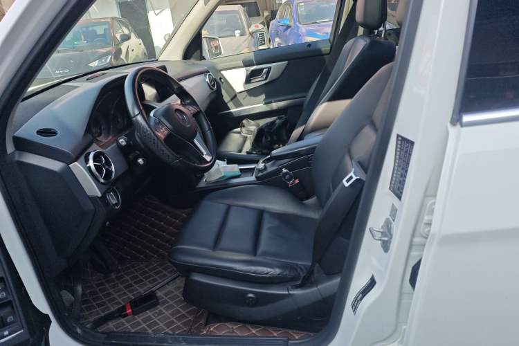 Used Mercedes-Benz GLK-Class 2013 GLK 300 4MATIC Dynamic Sunroof Model Left Front Seat