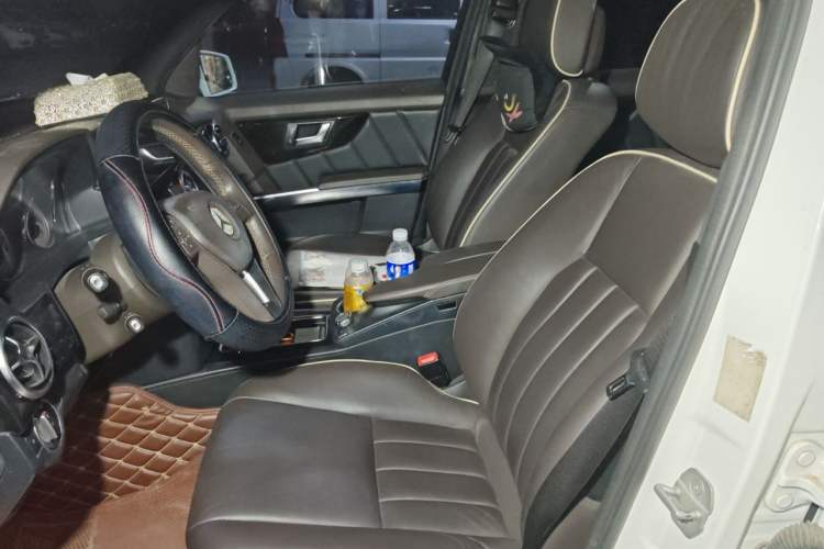 Used Mercedes-Benz GLK-Class 2013 GLK 300 4MATIC Luxury Model Left Front Seat