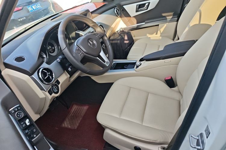 Used Mercedes-Benz GLK-Class 2013 GLK 300 4MATIC Dynamic Sunroof Model Left Front Seat
