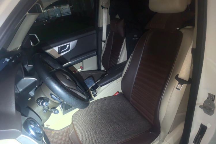 Used Mercedes-Benz GLK-Class 2013 Facelift GLK 300 4MATIC Fashion Edition Left Front Seat