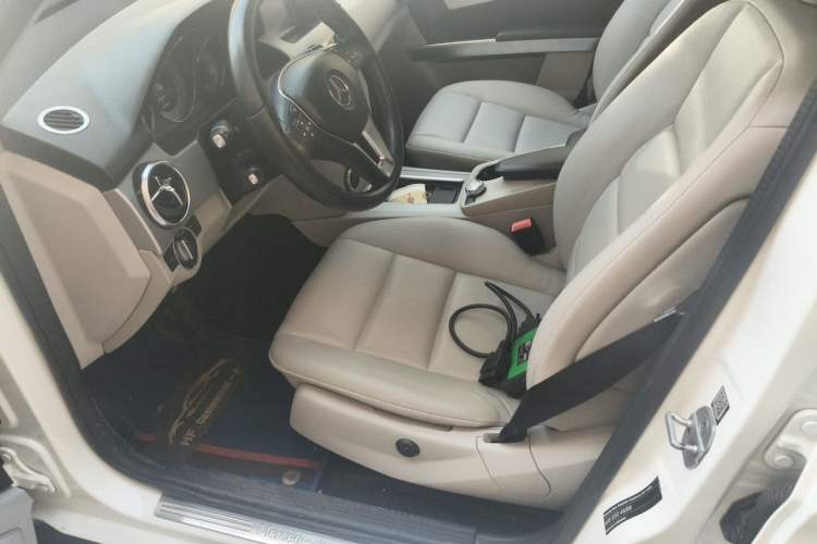Used Mercedes-Benz GLK-Class 2013 GLK 300 4MATIC Dynamic Sunroof Model Left Front Seat