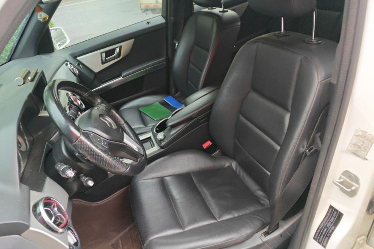 Used Mercedes-Benz GLK-Class 2013 Facelift GLK 300 4MATIC Fashion Edition Left Front Seat