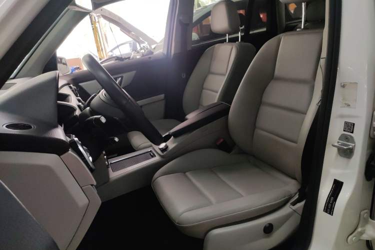 Used Mercedes-Benz GLK-Class 2013 GLK 300 4MATIC Dynamic Sunroof Model Left Front Seat