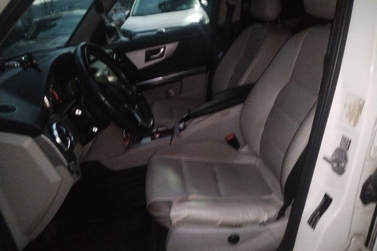 Used Mercedes-Benz GLK-Class 2013 GLK 300 4MATIC Dynamic Sunroof Model Left Front Seat