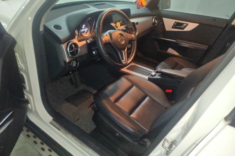 Used Mercedes-Benz GLK-Class 2013 GLK 300 4MATIC Dynamic Edition Left Front Seat