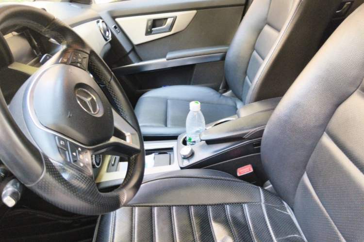 Used Mercedes-Benz GLK-Class 2013 GLK 300 4MATIC Luxury Model Left Front Seat